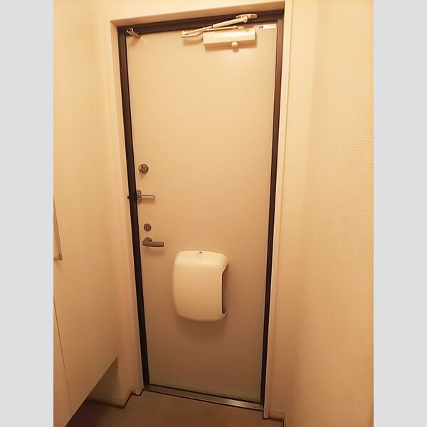 玄関 (玄関)