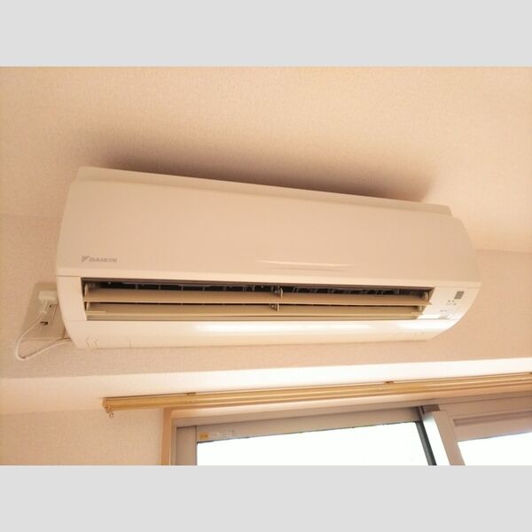 その他設備 (エアコン)