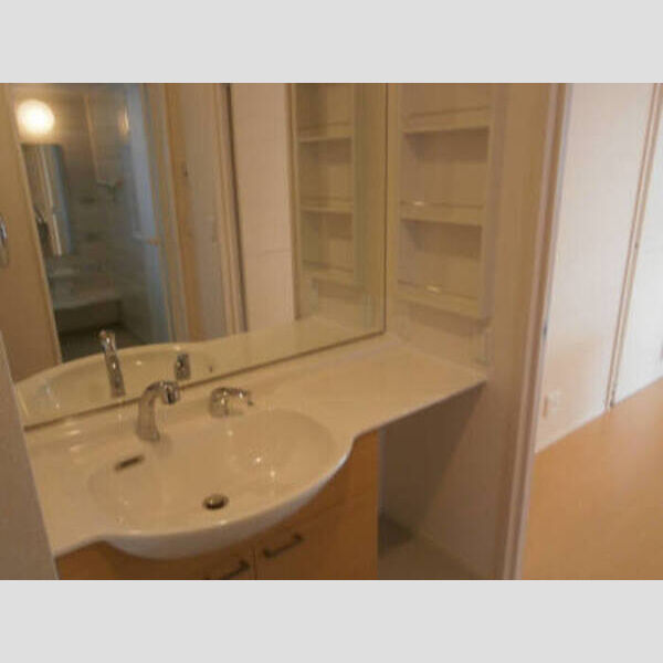 洗面所 (洗面化粧台 201)