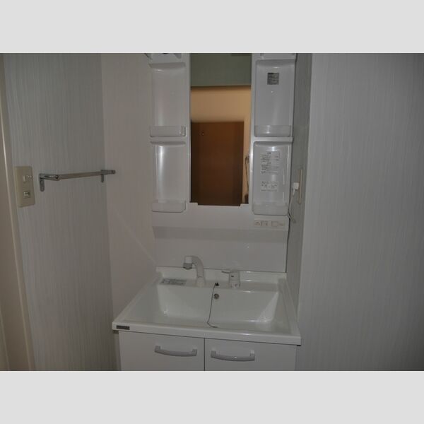 洗面所 (洗面化粧台)