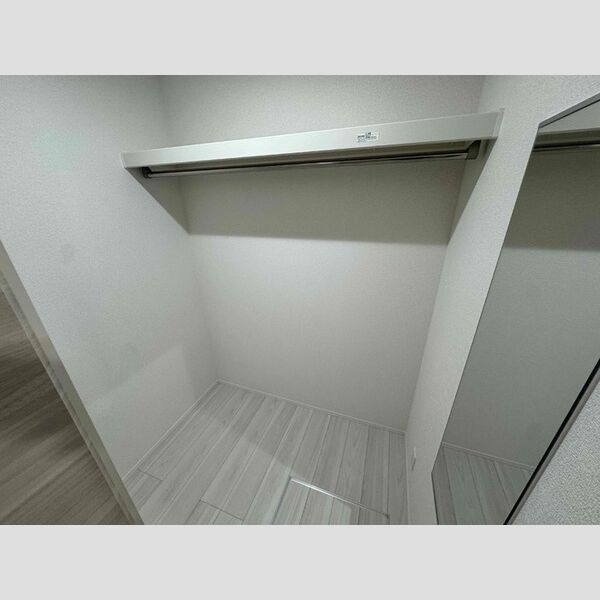 収納 (ウォークインクローゼット)