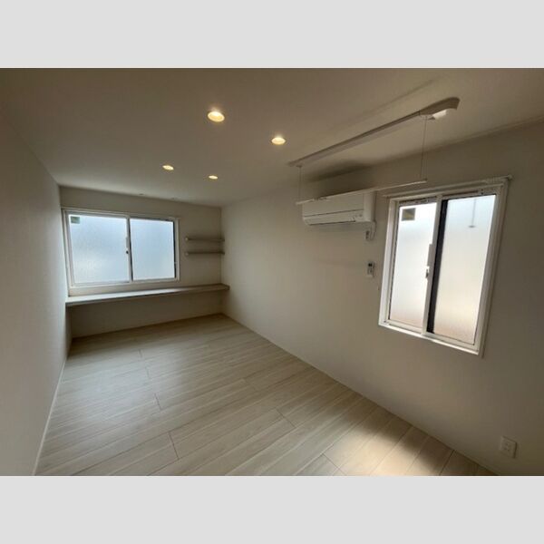 その他 (洋室(8,4帖))