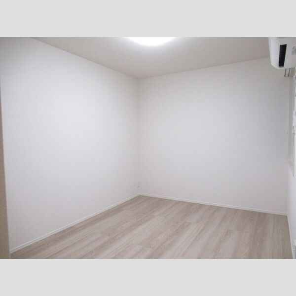 その他 (洋室6.6帖)