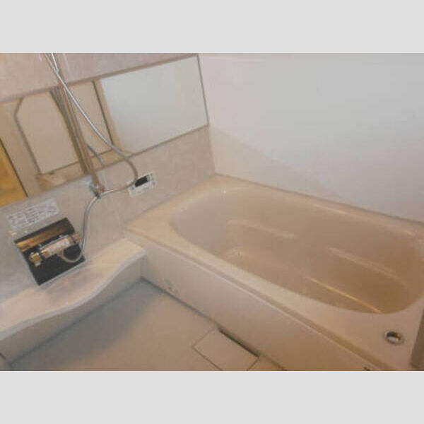 バス (浴室(107))