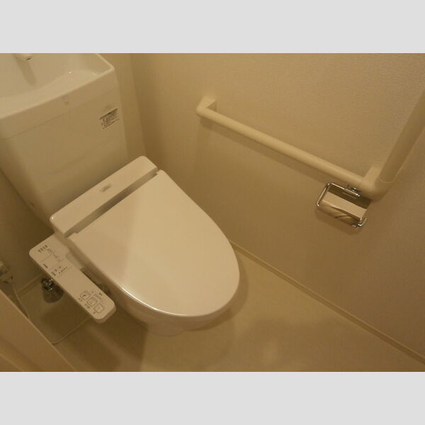 トイレ (温水洗浄暖房便座)