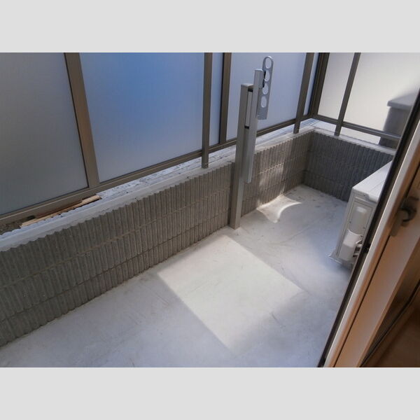 バルコニー・ベランダ (バルコニー)