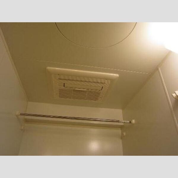 バス (浴室乾燥機)