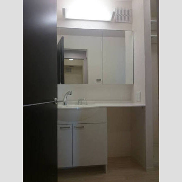 洗面所 (洗面室)