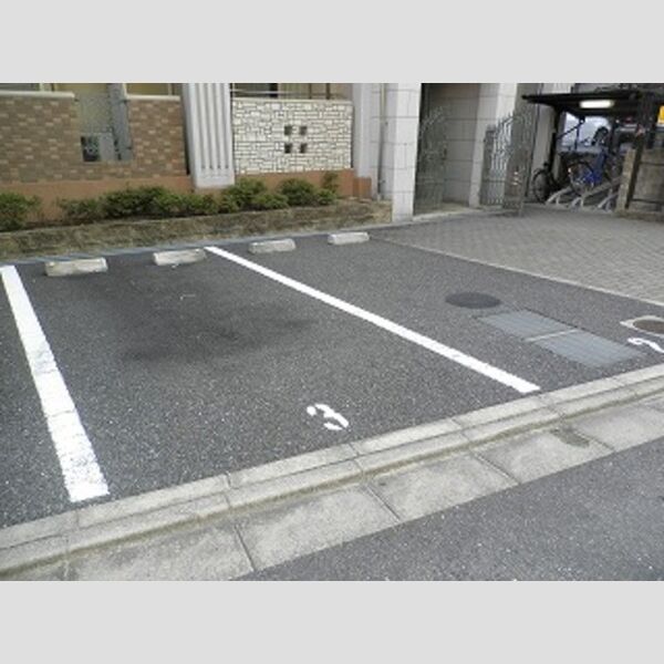 駐車場 (駐車場)