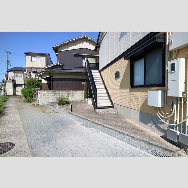 エントランス (エントランス)