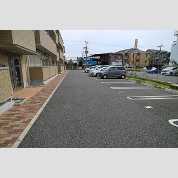 駐車場 (駐車場)