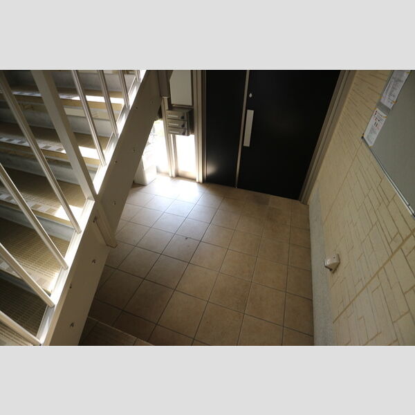 現地周辺 (ロビー)