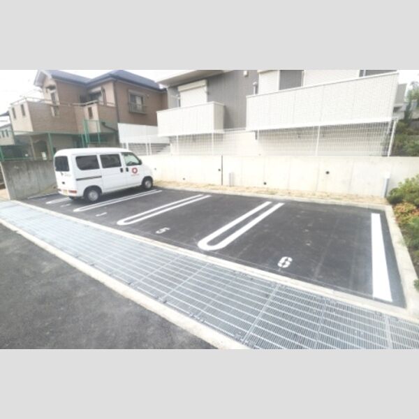 駐車場 (駐車場)