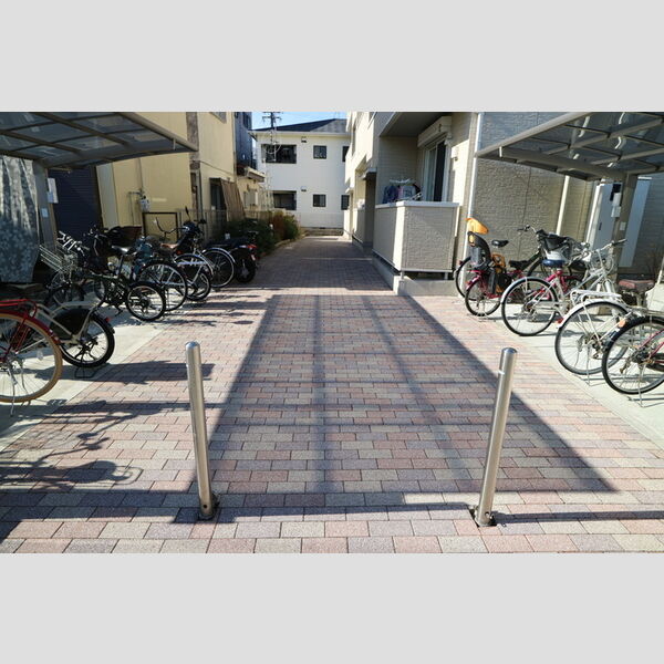 エントランス (通路)