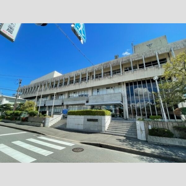 現地周辺 (交野市役所(190m))