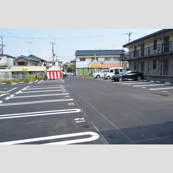 駐車場 (駐車場)