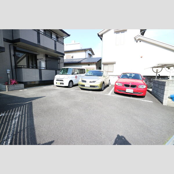 駐車場 (駐車場)