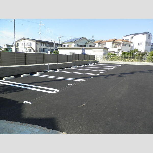 駐車場 (駐車場)