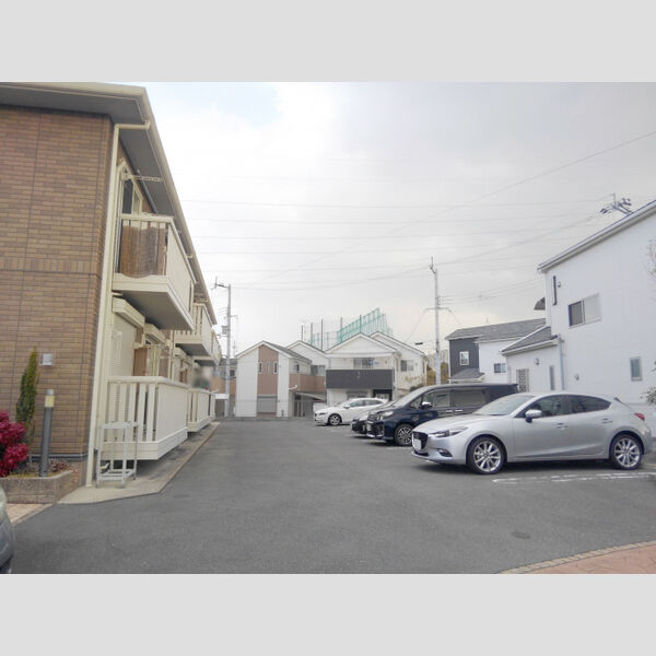 駐車場 (駐車場)