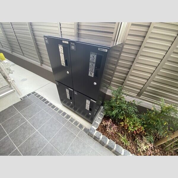 現地周辺 (宅配BOX)