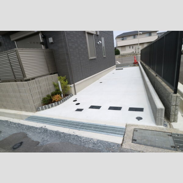駐車場 (駐車場)