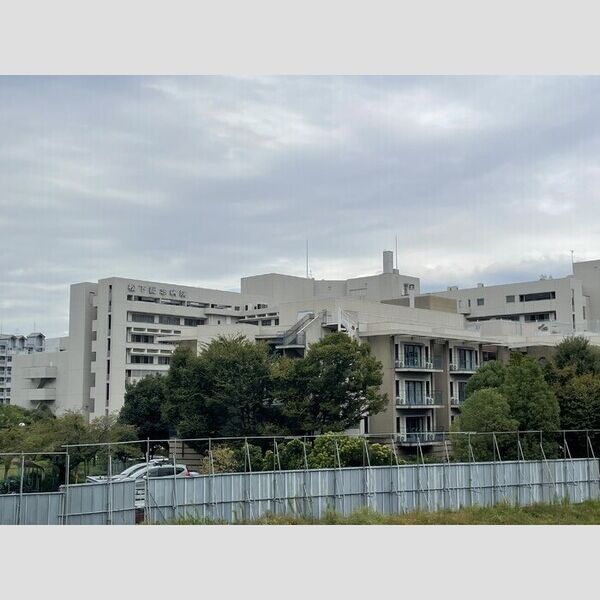 現地周辺 (松下記念病院(463m))