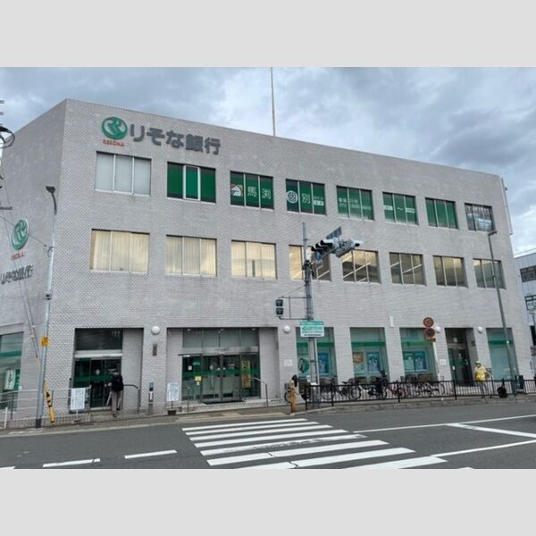 現地周辺 (りそな銀行寝屋川支店 392m)