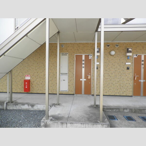 エントランス (エントランス)