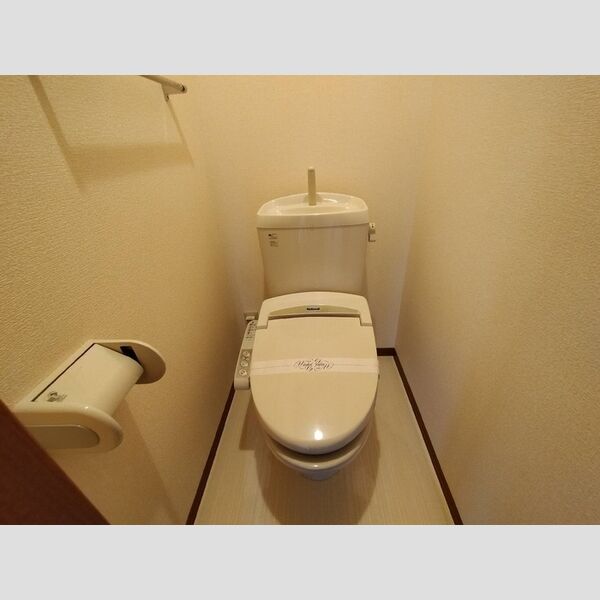 トイレ (温水洗浄便座)