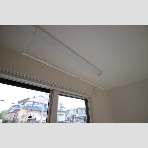 その他 (室内物干)