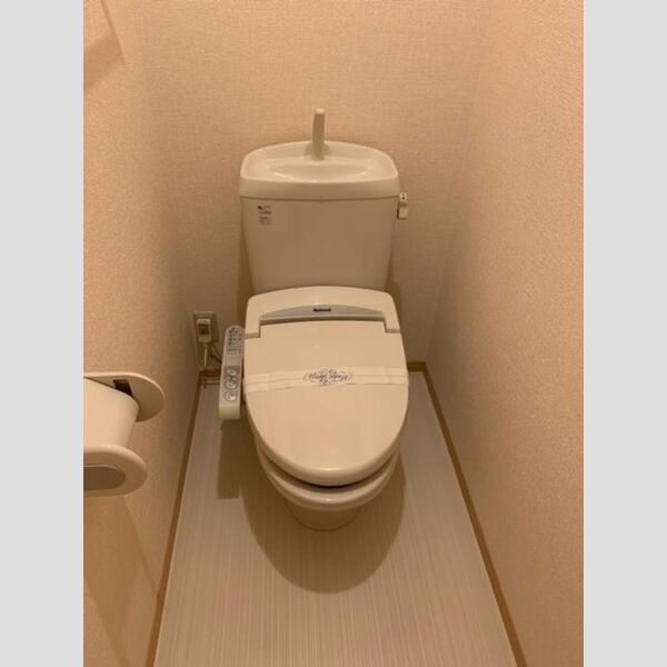 トイレ (温水洗浄便座)