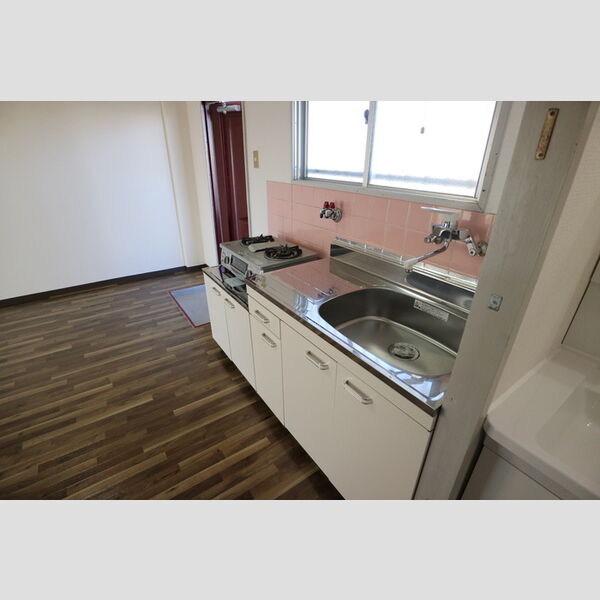 キッチン (キッチン)