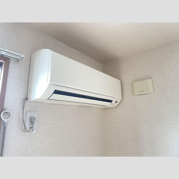 その他設備 (エアコン)