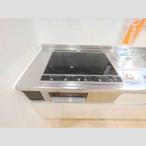 キッチン (IHコンロが付いています)