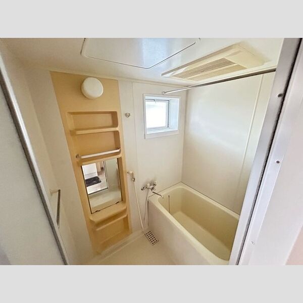 バス (ユニットバス)