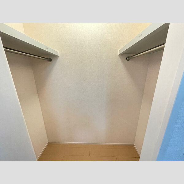 収納 (収納)