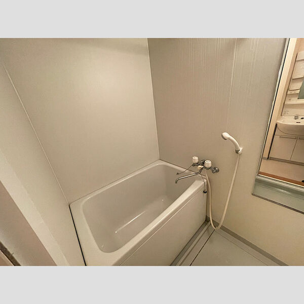 バス (浴室)