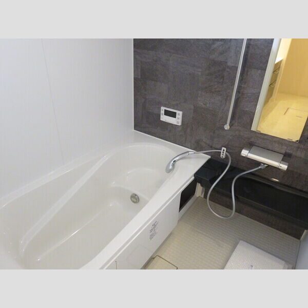 バス (1坪浴室でゆったり癒しを♪)