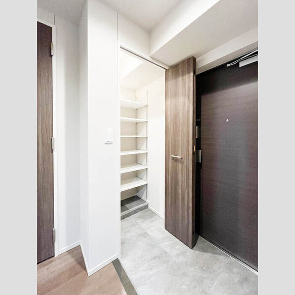 その他 (シューズクローク)