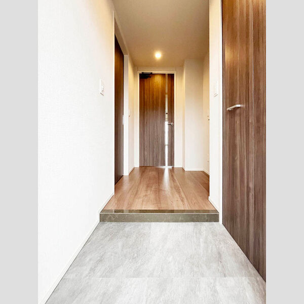 玄関 (玄関)