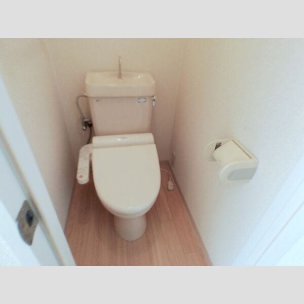 トイレ (温水洗浄便座)