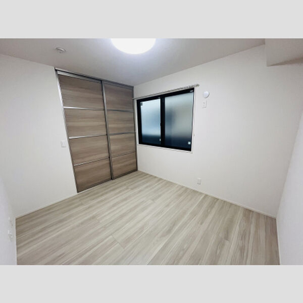 その他 (洋室5.3帖)