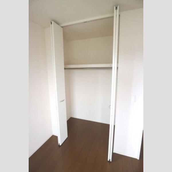 収納 (クローゼット)