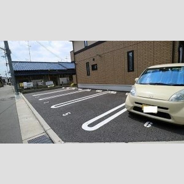駐車場 (駐車場)