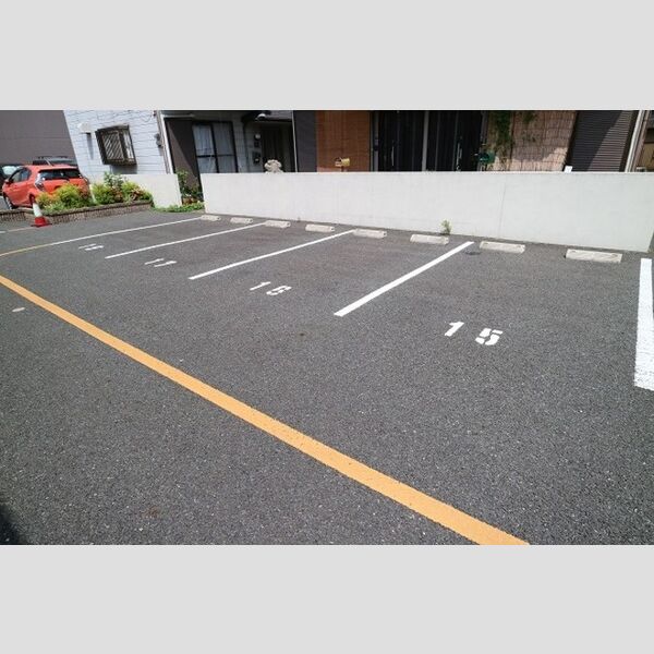 駐車場 (駐車場)