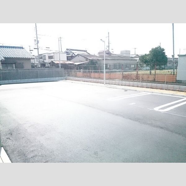 駐車場 (駐車場)