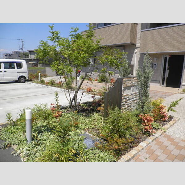 現地周辺 (植栽)