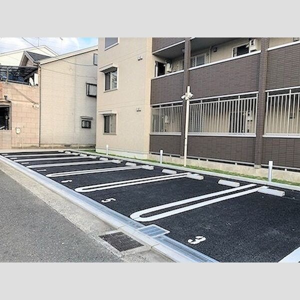 駐車場 (駐車場)