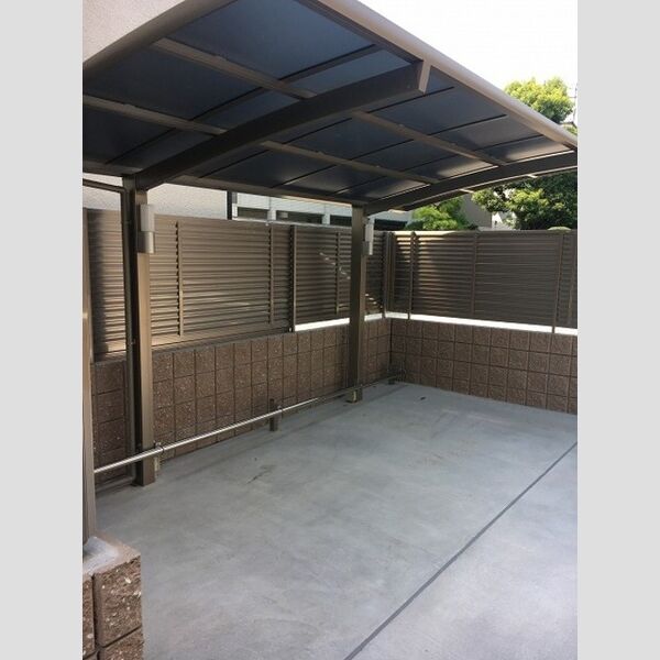 現地周辺 (駐輪場)