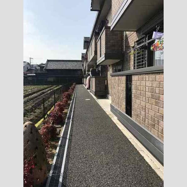 エントランス (共用通路)